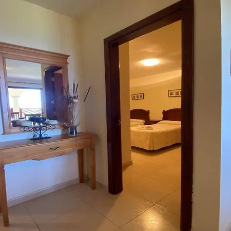 Apartment Heliconia 2 *