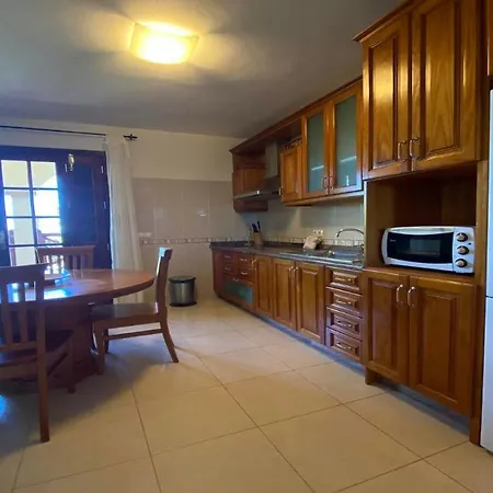 Apartment Heliconia 2 *